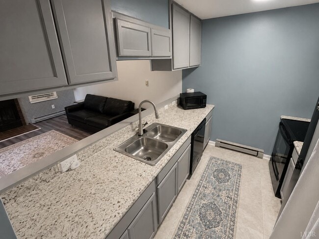 Building Photo - 2213 Tanners Ridge