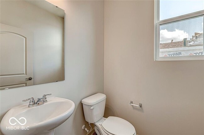 Building Photo - 5420 Laurel Crest Run