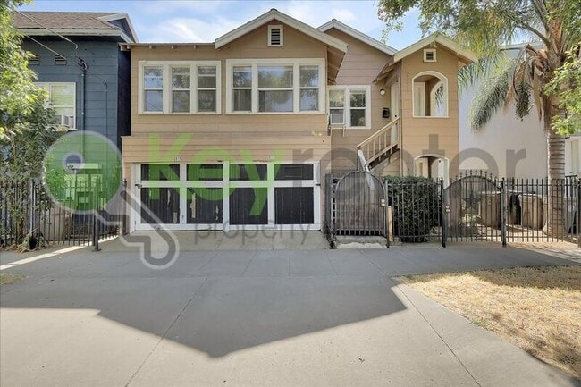 Building Photo - 2611 Alhambra Blvd