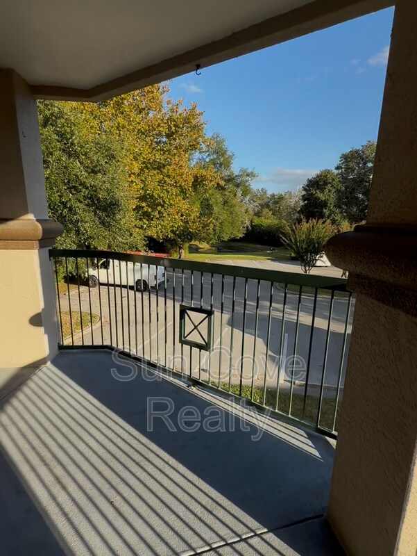 Building Photo - 4201 Woodstorks Walk Way