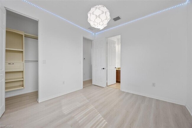 Building Photo - 5360 Brin Way