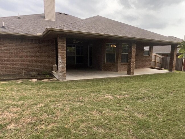 Building Photo - 5615 Drystone Ln