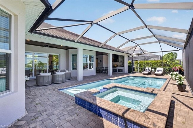 Building Photo - 14930 Blue Bay Cir