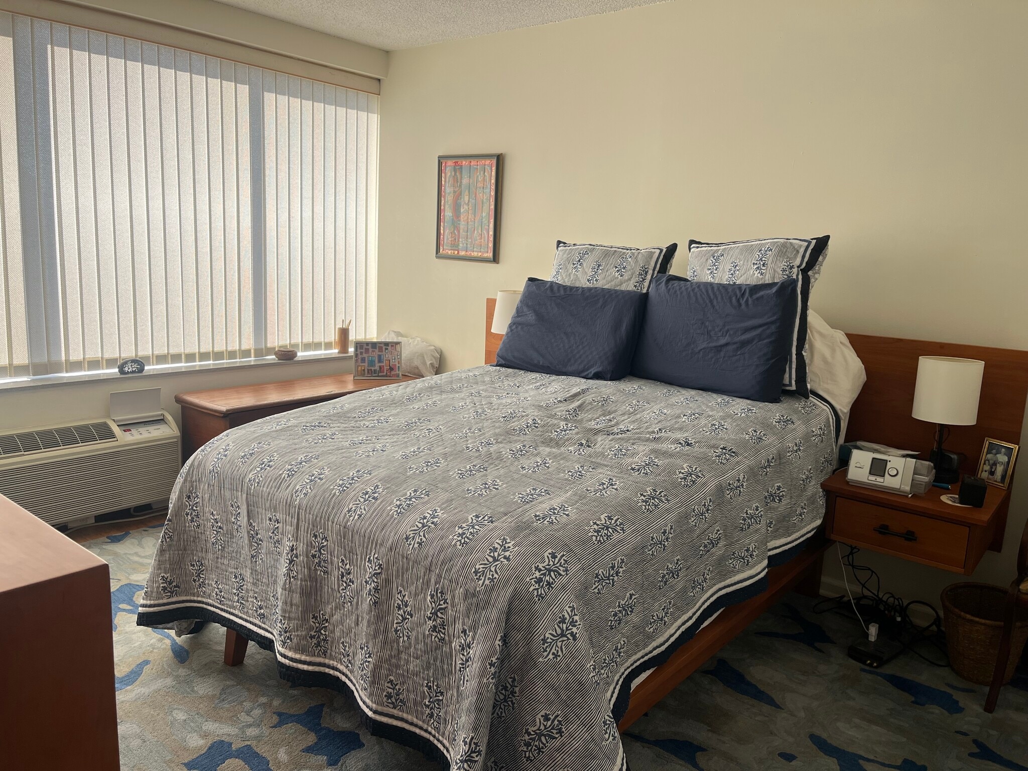 Building Photo - 2001 Hamilton St