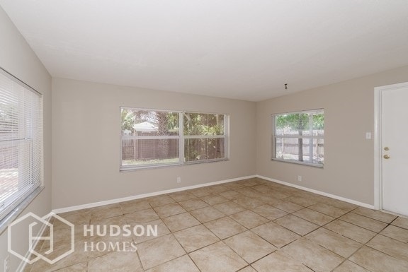 Building Photo - NOW AVAILABLE! 768 Croton Rd, Melbourne, F...