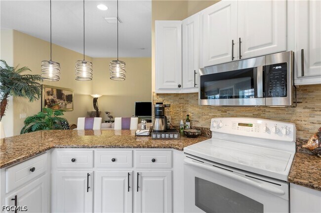 Building Photo - 15382 Queen Angel Way