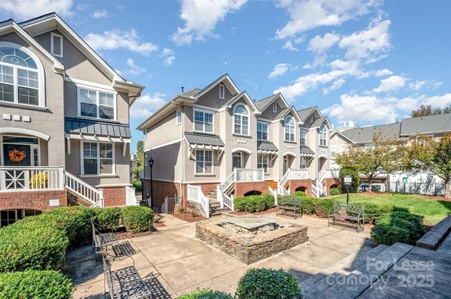 Building Photo - 847 Clarkson Mill Ct