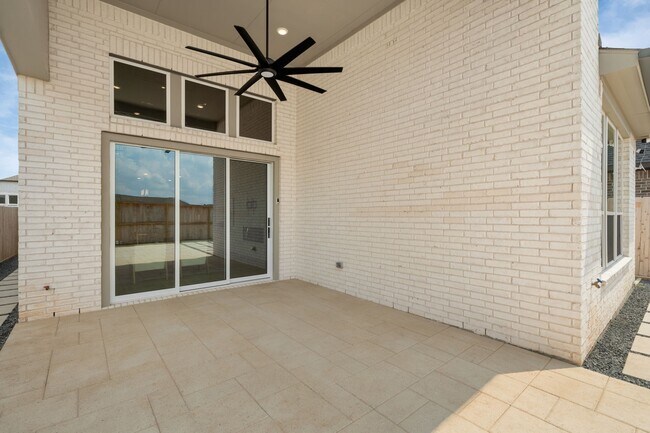 Building Photo - 2203 Fresh Flower Wy