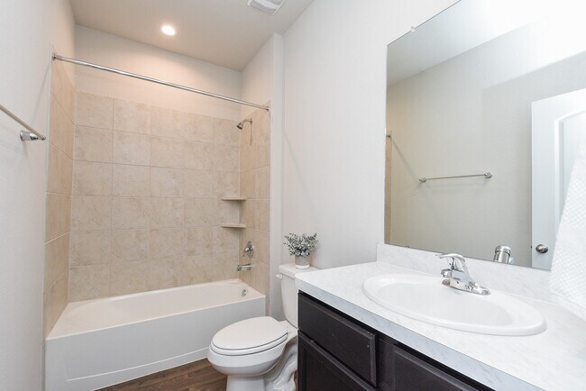Building Photo - 40530 Birch Shadows Ct