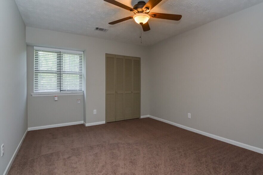 Building Photo - 3747 Willow Wood Way NW