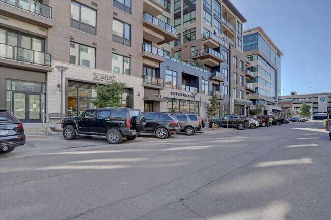 Building Photo - 250 Columbine St