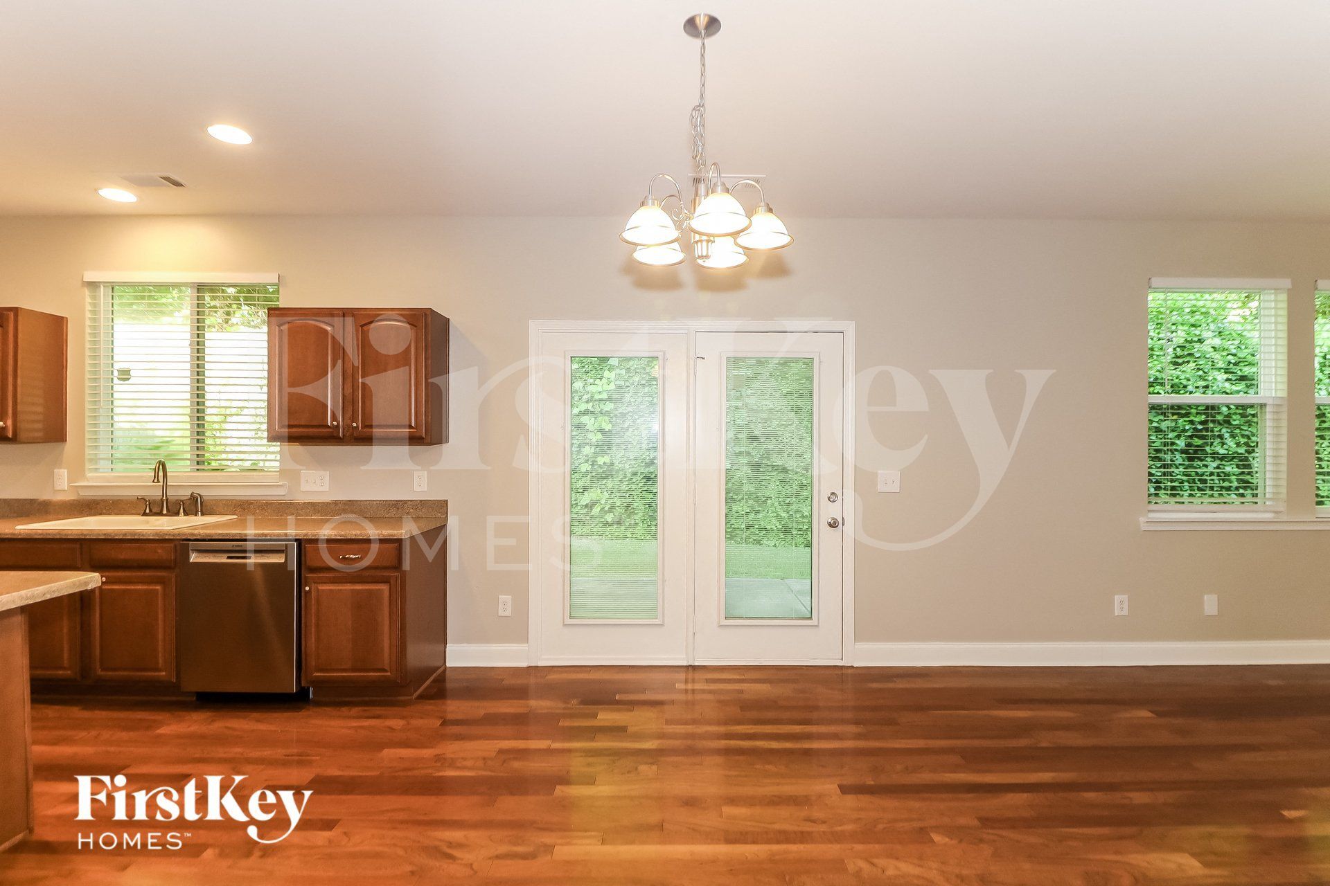 Building Photo - 422 Howell Crossing