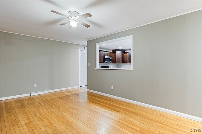 Building Photo - 4 1st St