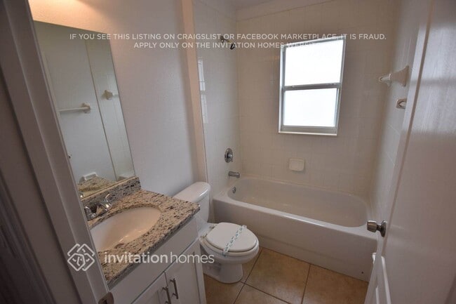 Building Photo - 16752 Cedar Run Dr