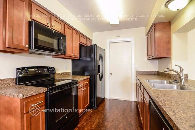 Building Photo - 5348 Colewood Pl