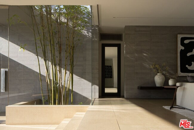 Building Photo - 1166 Angelo Dr