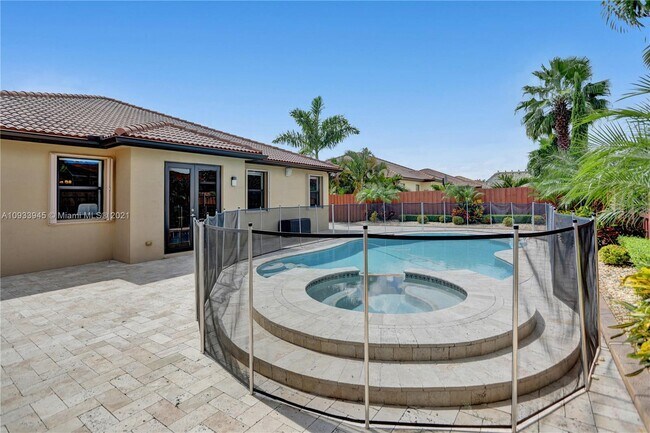 Building Photo - 15413 SW 116th Terrace