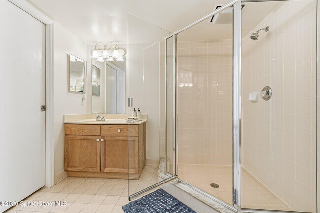 Building Photo - 571 Jimmy Buffett Mem Hwy