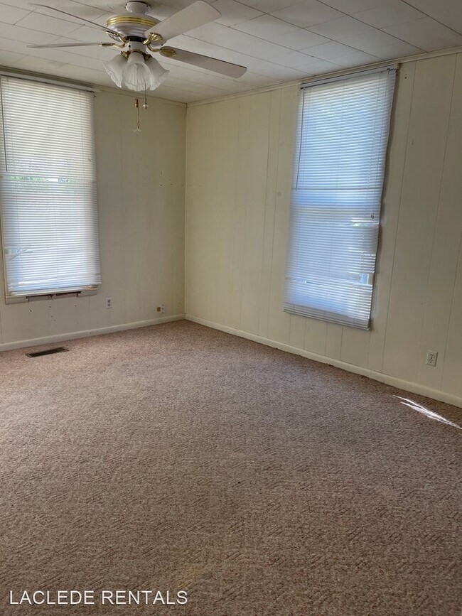 Building Photo - 2 br, 1 bath House - 209 Winsor