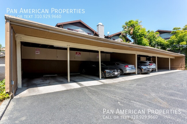 Building Photo - 335 S Los Robles Ave