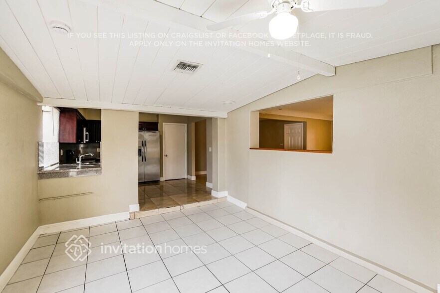Building Photo - 225 NW 78th Terrace