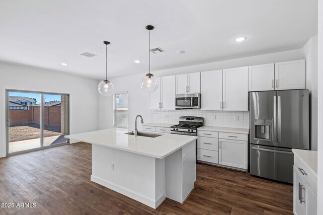 Building Photo - 3023 W Bent Tree Dr