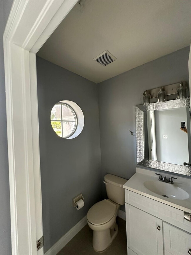 Building Photo - 7700 Stone Harbour Dr