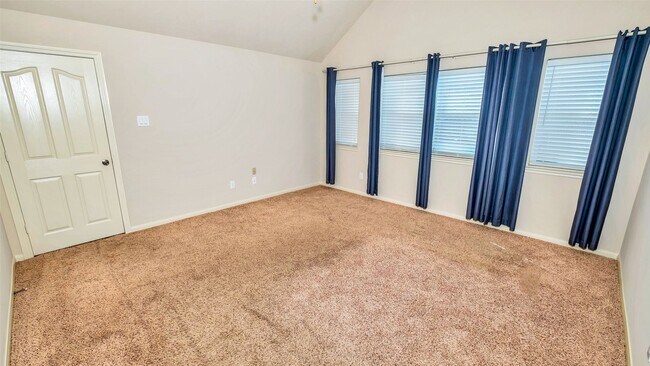 Building Photo - 1724 Don Alejandro