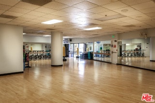 Building Photo - 4314 Marina City Dr