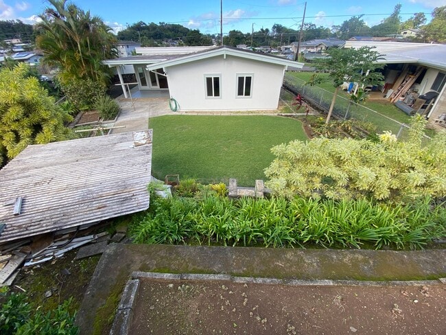 Building Photo - 3 Bedroom, 1.5 Baths