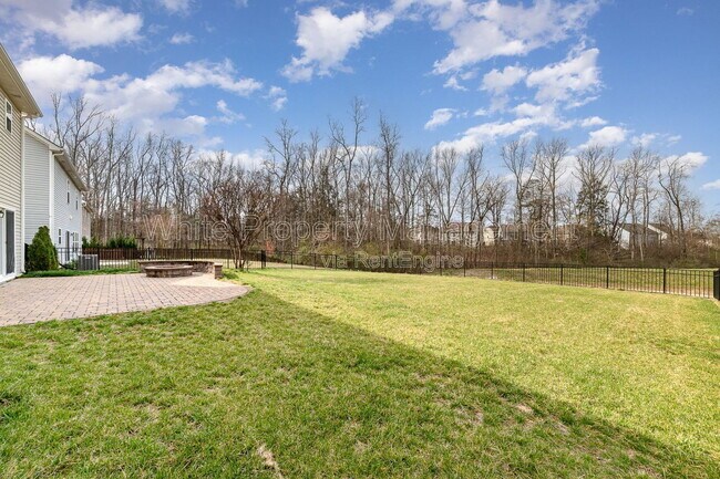 Building Photo - 7922 Kelburn Ln