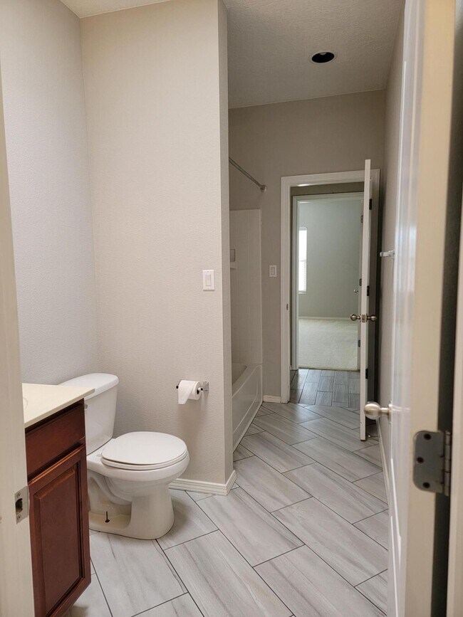 Building Photo - 4928 Costa Maresme Dr NW