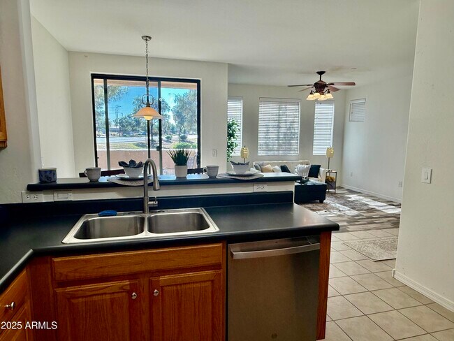 Building Photo - 3330 S Gilbert Rd