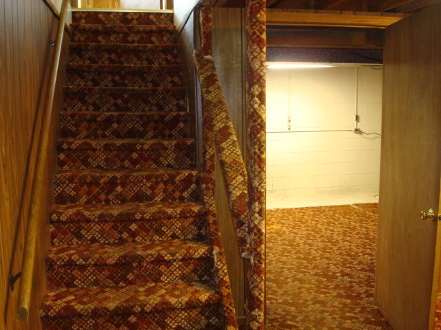 Building Photo - 2308 Mayflower Ave