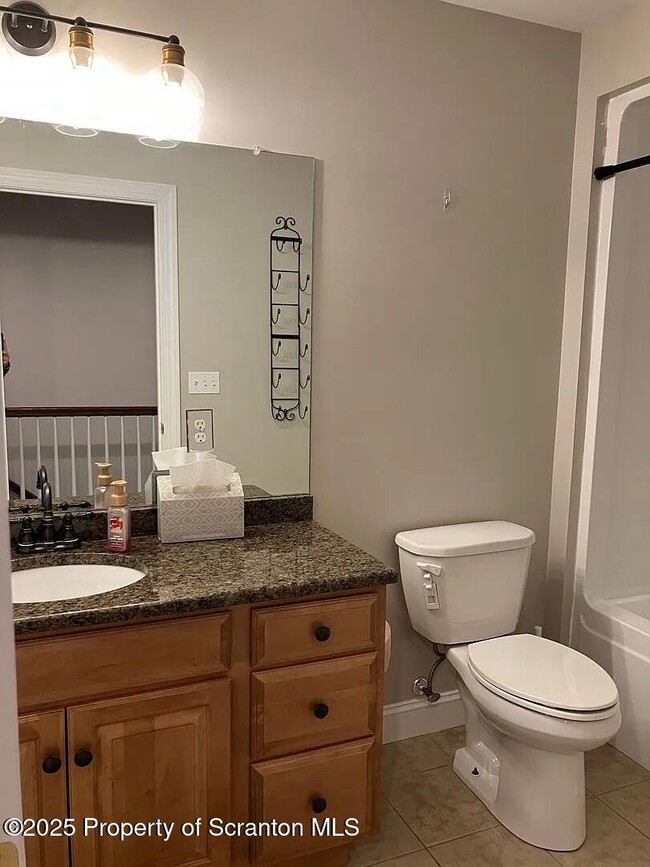 Building Photo - 103 Wisteria Ln