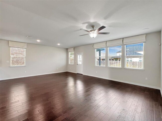 Building Photo - 16917 Casanova Ave