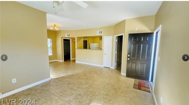 Building Photo - 45 Maleena Mesa St