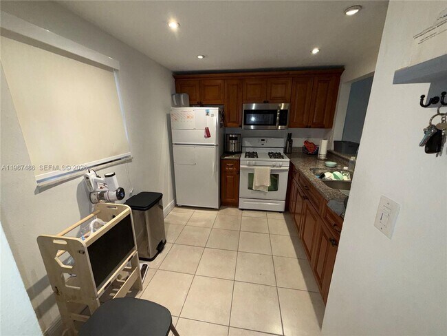 Building Photo - 18017 NW 68th Ave