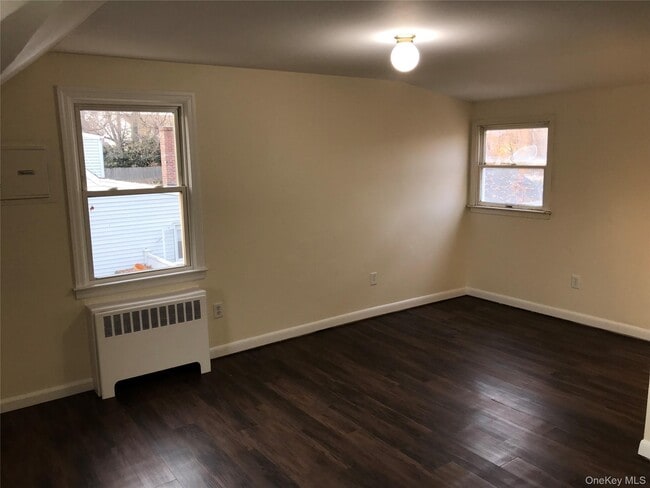 Building Photo - 15 N Leech Cir