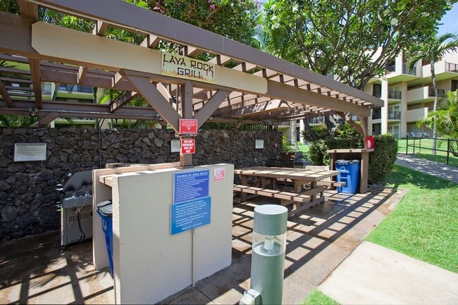 Building Photo - Fully Furnished, 1 Bed/2 Bath, Kamaole Sands