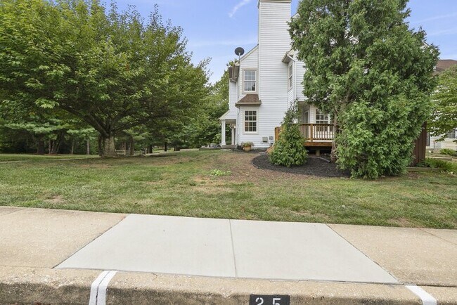 Building Photo - 2258 N Tollgate Cir
