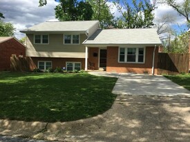 Building Photo - 2115 Ellis St