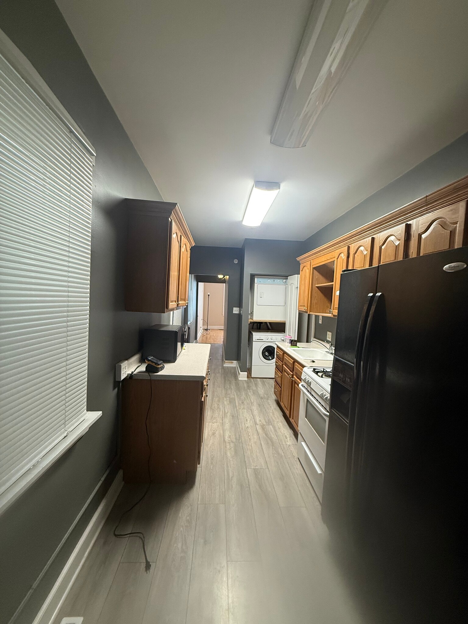 Building Photo - 918 W 35th St