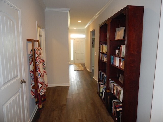 Building Photo - 229 Carvel Trl