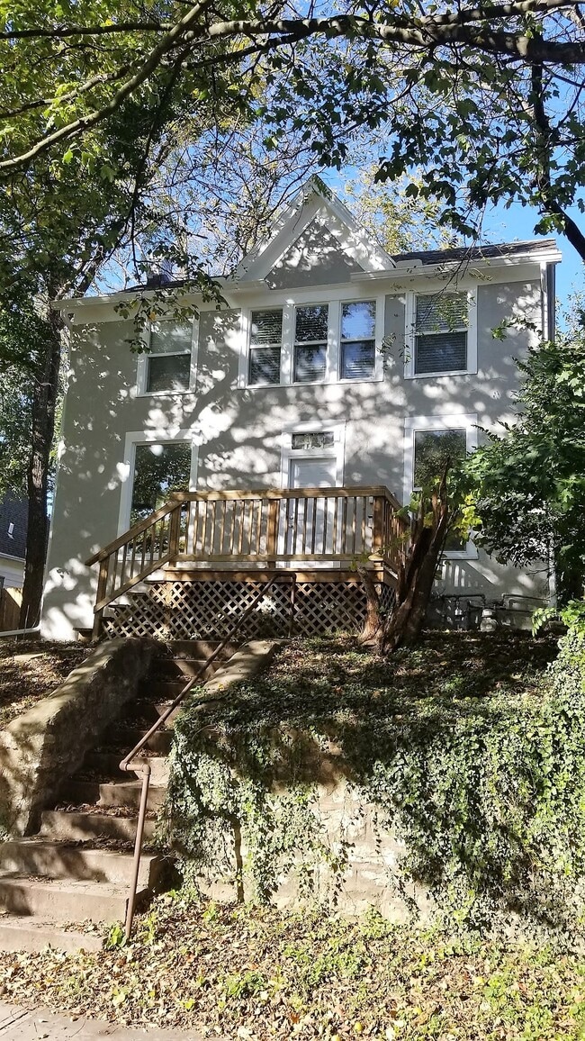 Building Photo - 4132 Locust St