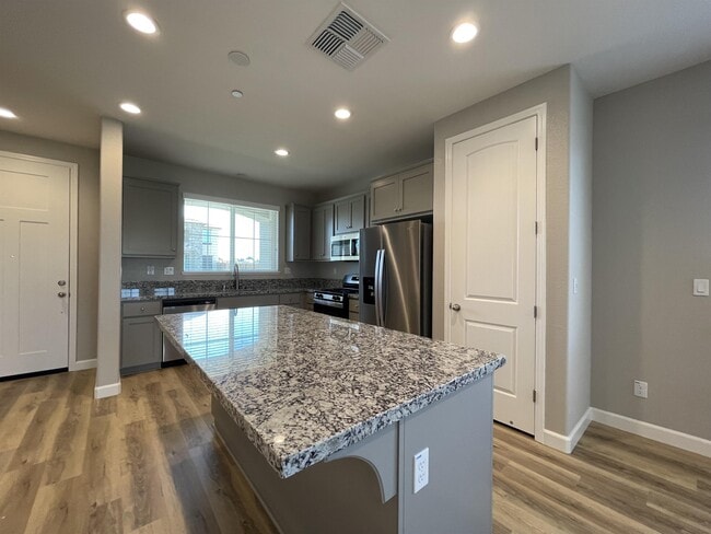 Building Photo - 3413 Chamberlain Run