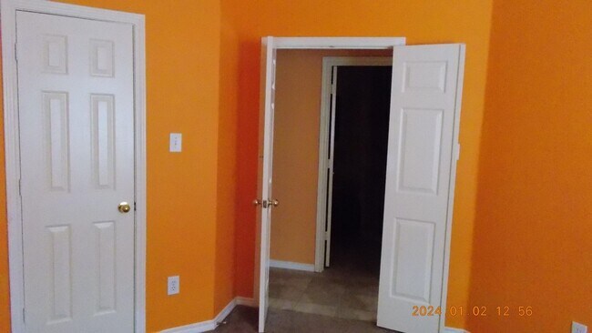 Building Photo - 200 Arbor Creek Dr