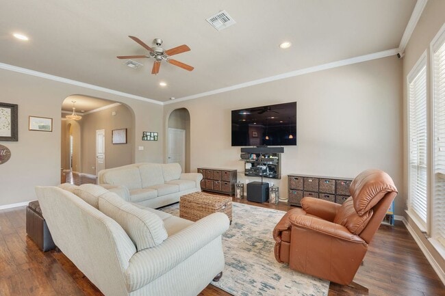 Building Photo - 4408 Toddington Ln