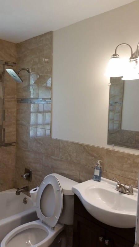 Building Photo - 8837 Granada Pl