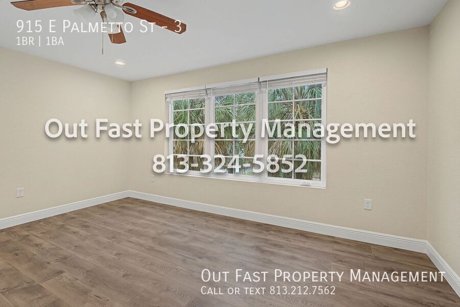 Building Photo - 915 E Palmetto St